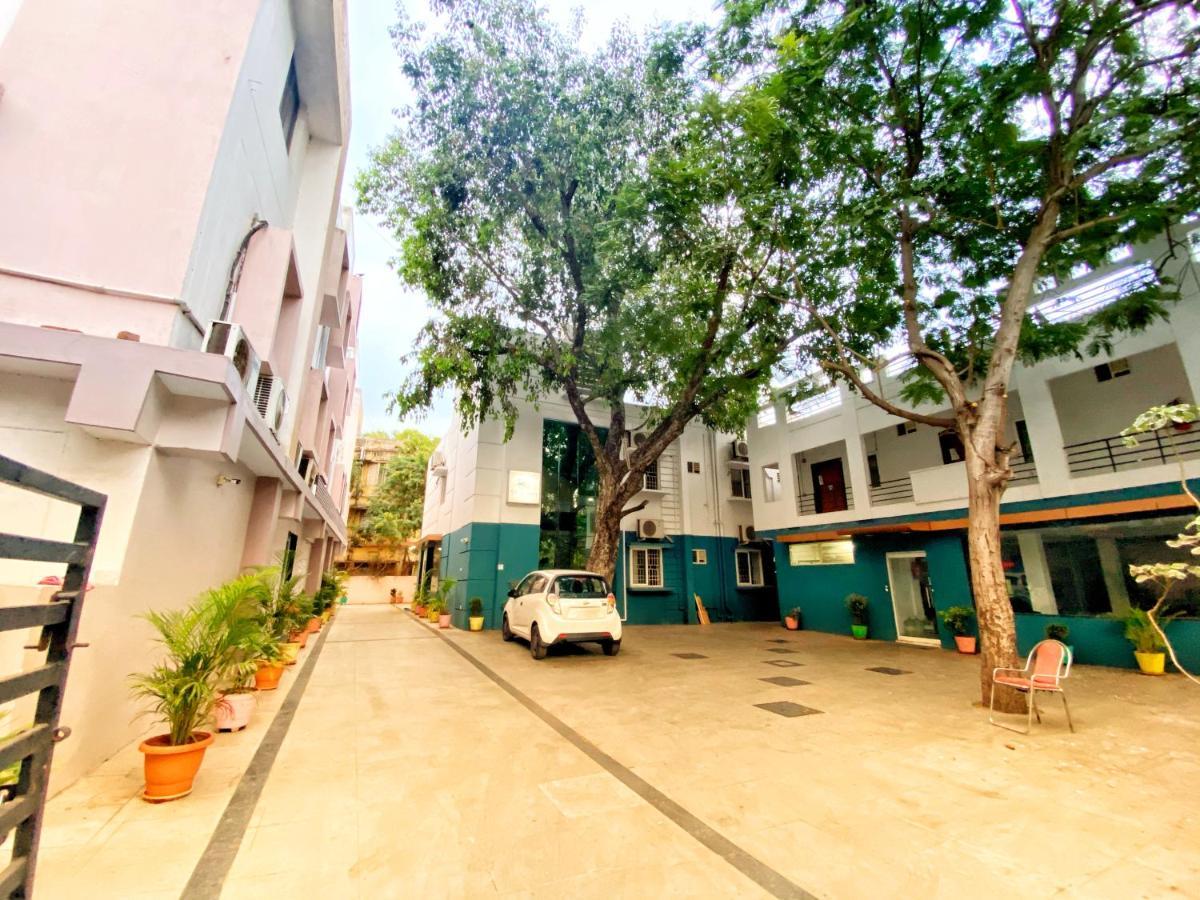 The Stay Inn Visakhapatnam Exteriör bild